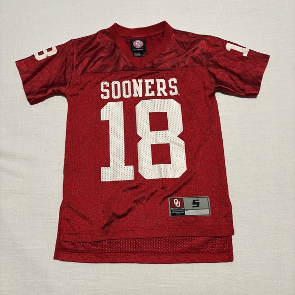 Genuine Stuff Other - Kids Genuine Stuff Oklahoma Sooners #18 Home Football Jersey | Red | Size Small